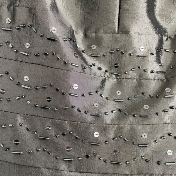 Flattering Dress! Dress it up or down! - Picture 5 of 7